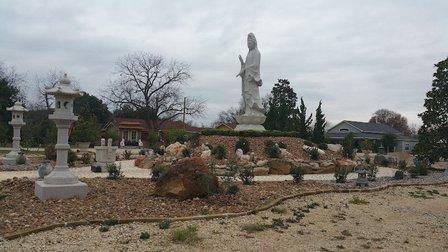 Lien Hoa Buddhist Temple (Đạo Tràng Liên Hoa)