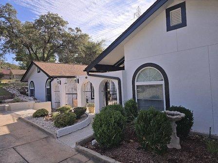 Pipestone Place