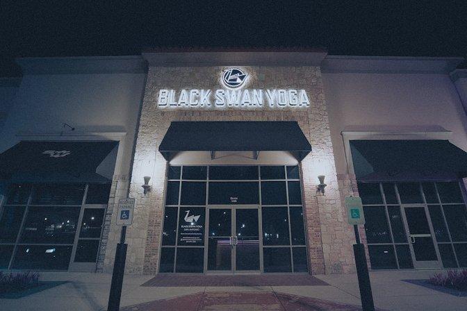 Black Swan Yoga San Antonio- Vineyard