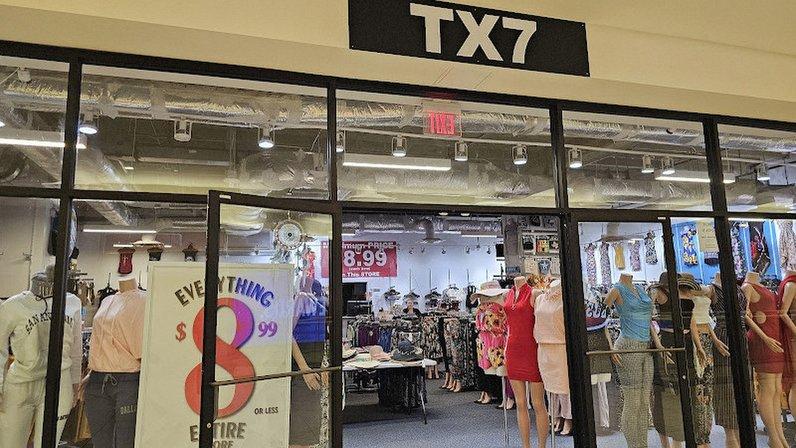 TX7 - Rivercenter