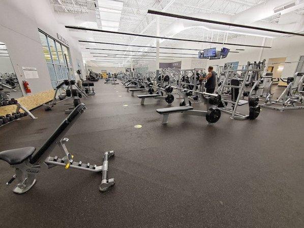 Gold's Gym San Antonio 78 Walzem