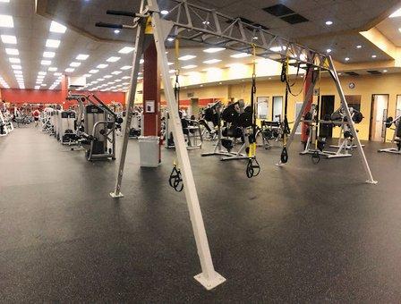 Gold's Gym San Antonio Babcock