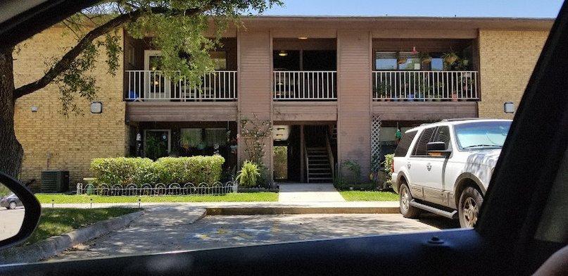 Cibolo Plaza Apartments