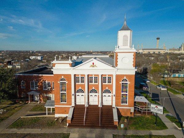 New Light Baptist Church