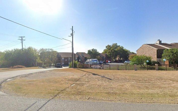 Villas at Spring Park on Loop 337 Apartments for Rent