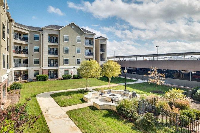 Creekside Vue