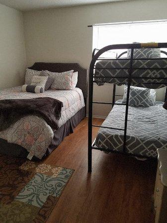 Gruenewood Villa Apartments
