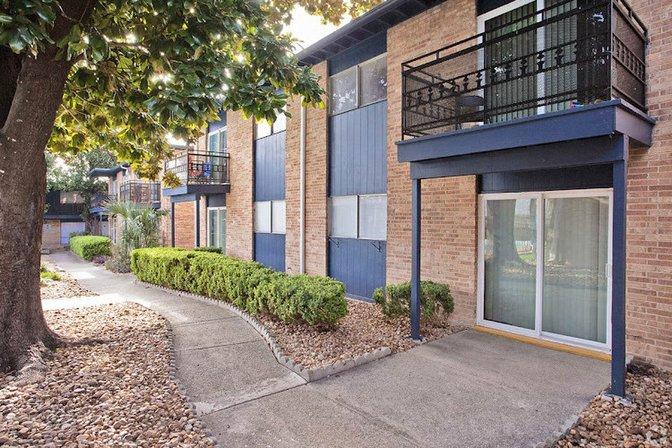 Magnolia Flats Apartments