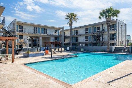 Balcones Urban Flats