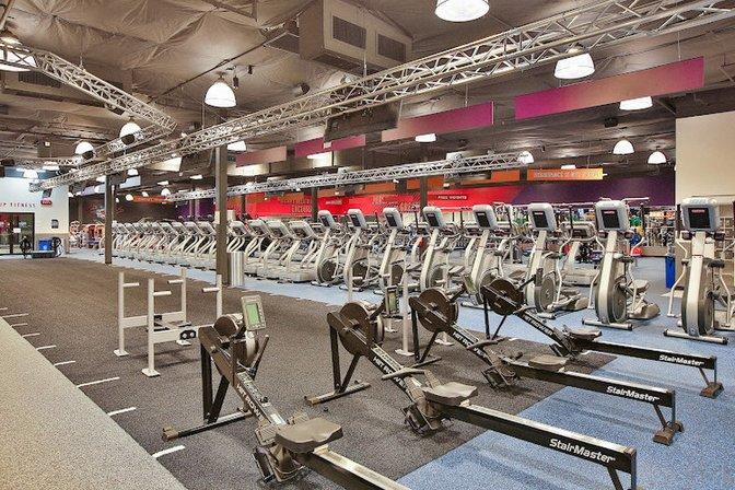 Crunch Fitness - Marbach