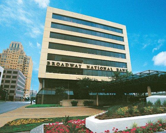 Broadway Bank - Downtown Financial Center