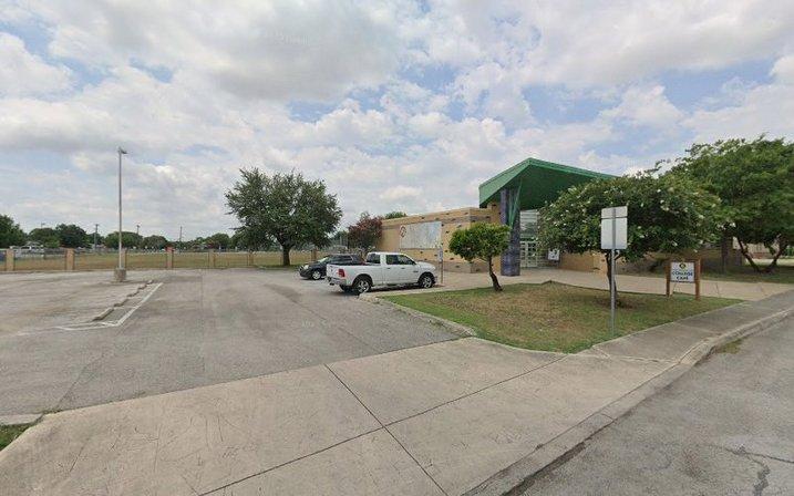HARLANDALE ISD COLLEGE CAFE & FAMILY LEARNING CENTER