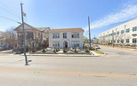 McCullough Apartments