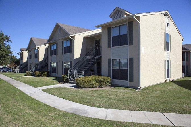 Vista Verde Apartments