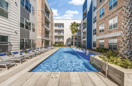 Landing Furnished Apartments at Republic At Alamo Heights