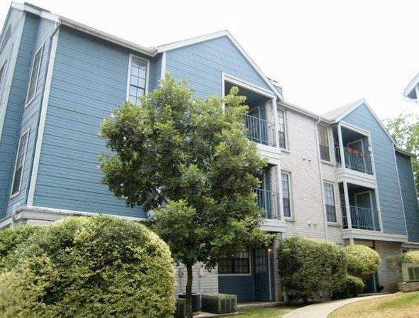 Willow Hill Apartments