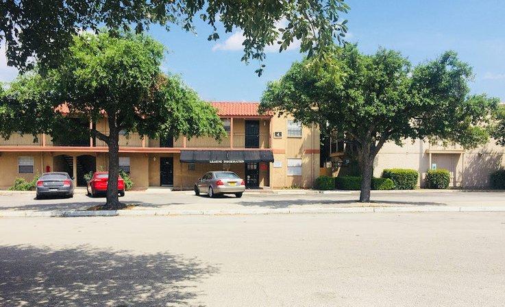 Spanish Oak Apartments