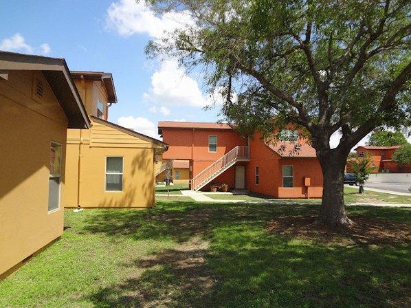 La Posada del Rey Apts