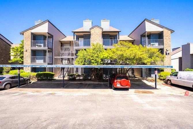 The Lennox Apartments