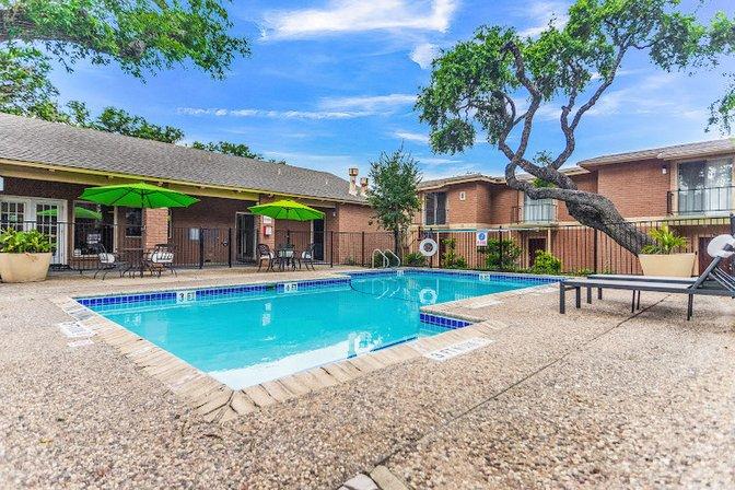 Windrush Apartments