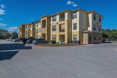Marshall Meadows Apartment Homes
