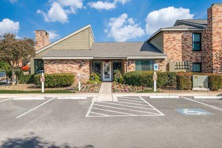 Biltmore Park Apartments