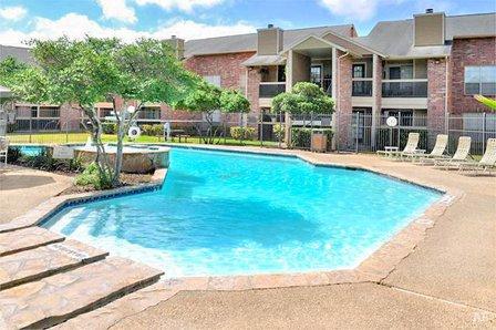 Brandon Oaks Apartment Homes