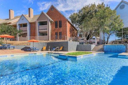 Cielo Apartments