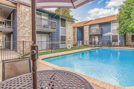 Uptown Heights Apartments