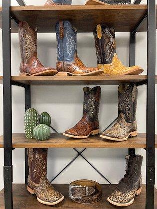 Roman Boots