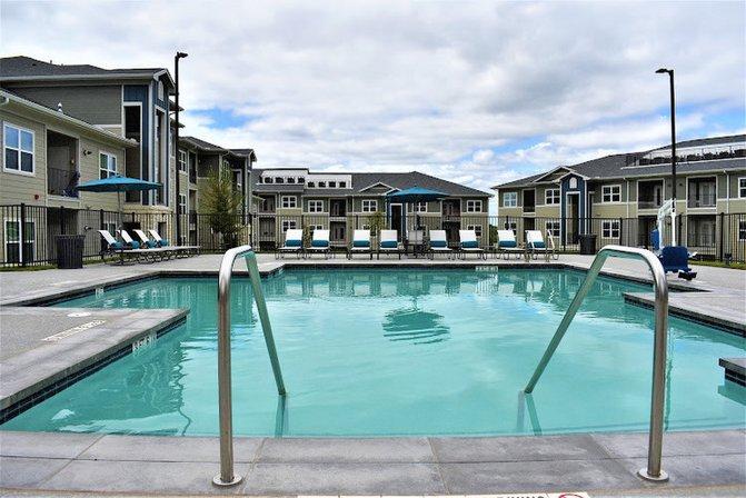 Copper Pointe Apartments