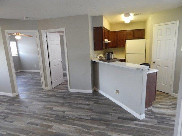 Gillette Square Apartments