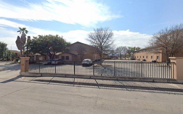 Roselawn apartments