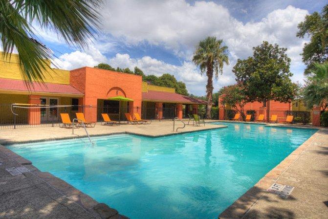 Regency Grove Apartments