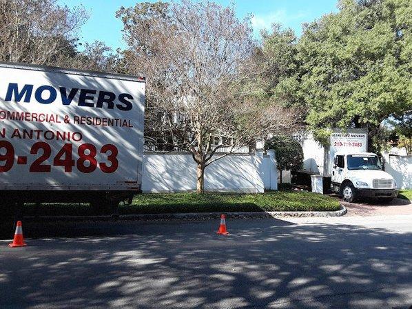Martinez Movers LLC