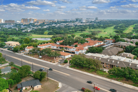 The Oaks at Medical Center