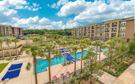 The Vance at Huebner Oaks Apartment Homes