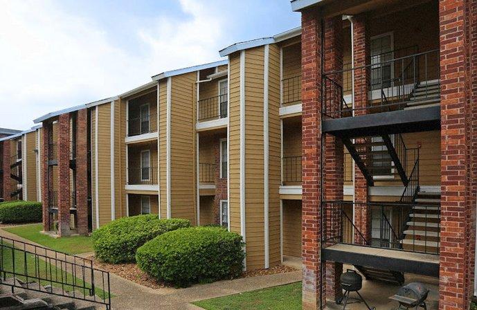 Sutton House Apartments
