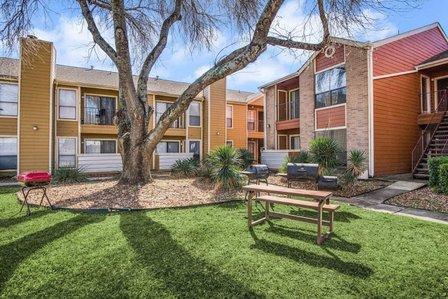 5Fifty Apartments