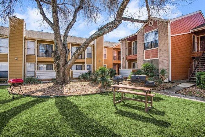 5Fifty Apartments