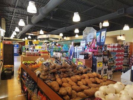 Canyon Golf Market