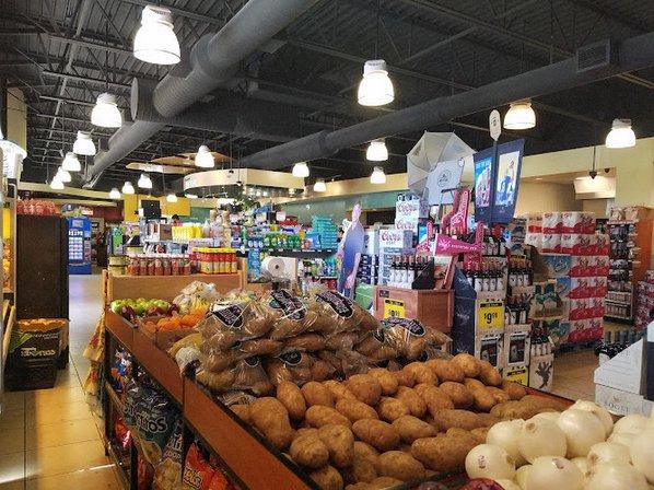 Canyon Golf Market