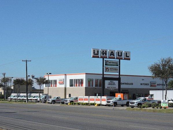 U-Haul Moving & Storage of Woodlake