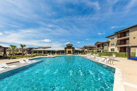 Legacy Creekside Resort Apartments