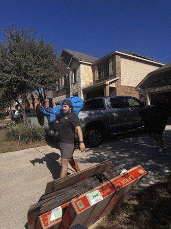Lucky Mule Moving & Storage