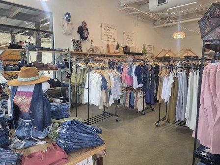 Wild Bloom Market (Boutique)
