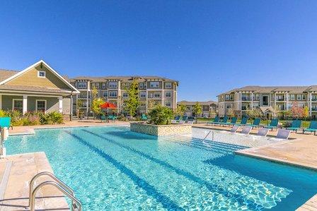 Overlook Exchange Apartments
