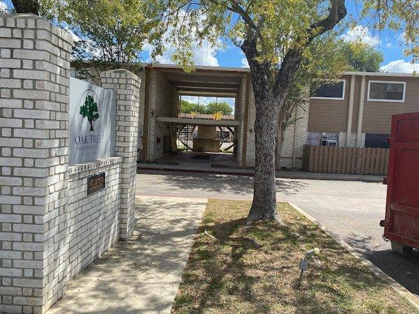 Crestwood Apartments