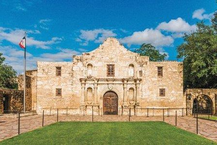 Fairfield Inn & Suites San Antonio Alamo Plaza/Convention Center