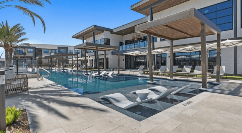 Landing Furnished Apartments at La Tierna